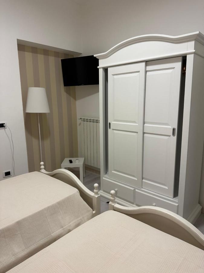 B&B By Family L&G Vibo Valentia Marina Luaran gambar