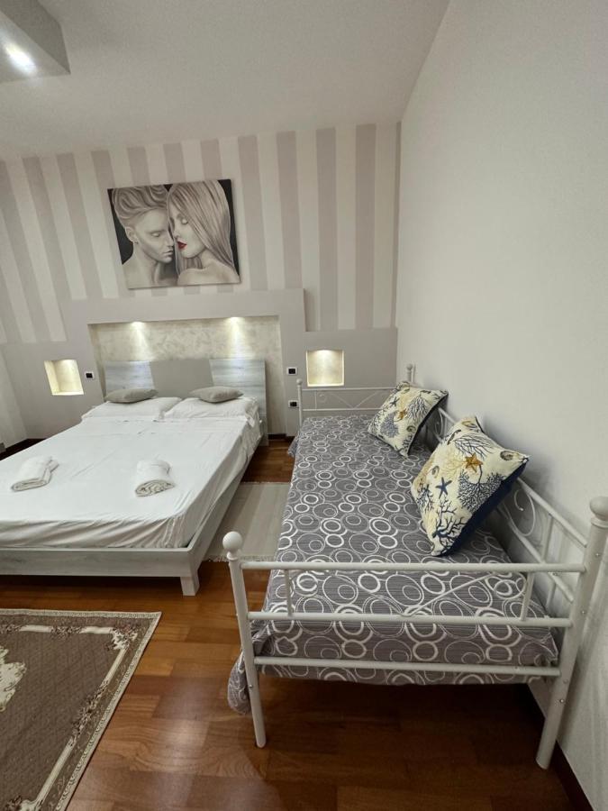 B&B By Family L&G Vibo Valentia Marina Luaran gambar