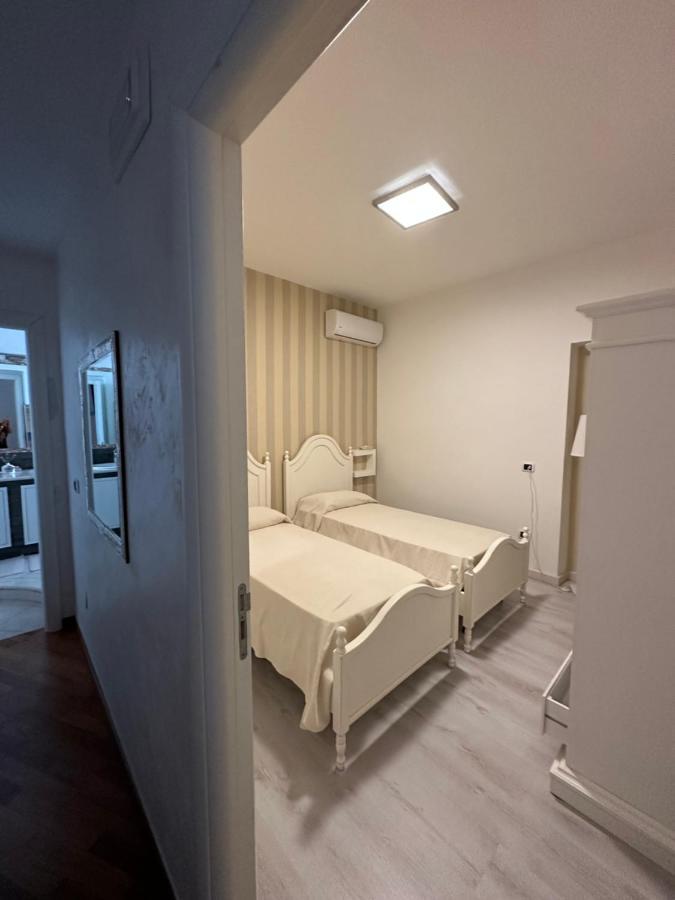B&B By Family L&G Vibo Valentia Marina Luaran gambar