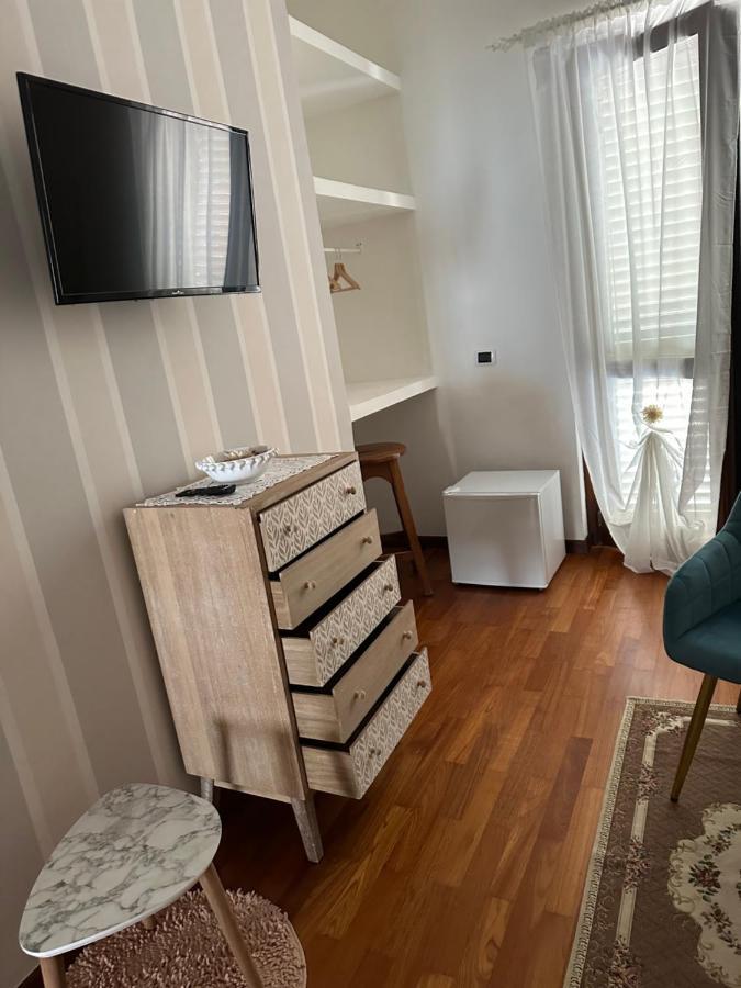 B&B By Family L&G Vibo Valentia Marina Luaran gambar